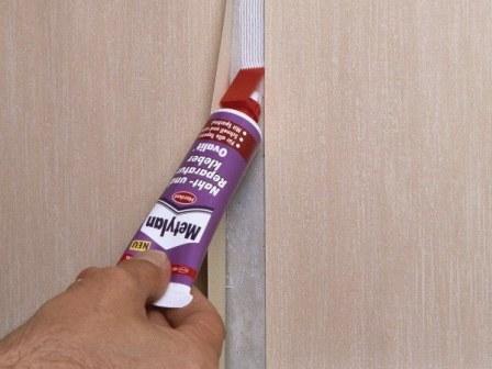 клей для подклейки стыков обоев